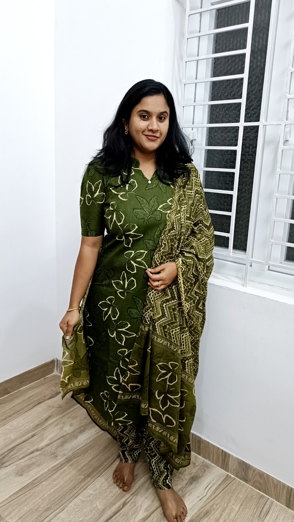 Luxurious Green Soft Cotton Suit Set