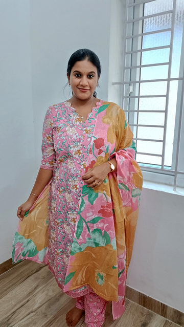 Premium Quality Mul Cotton Salwar Suit Set - Baby Pink